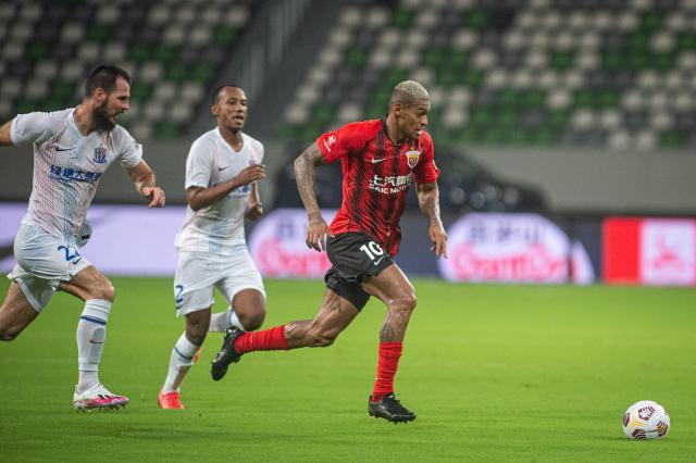 柠檬体育直播中超直播-德比弃用四外援首发致失利 固执的崔康熙再受质疑